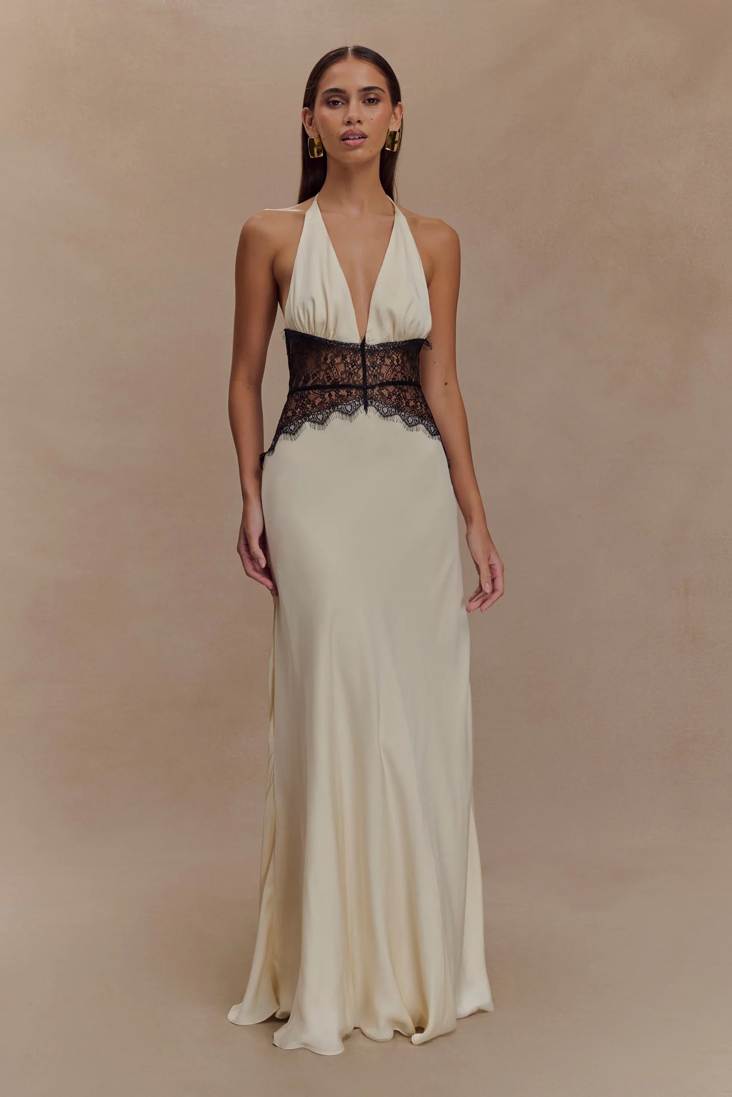 Vera Lace Maxi Gown