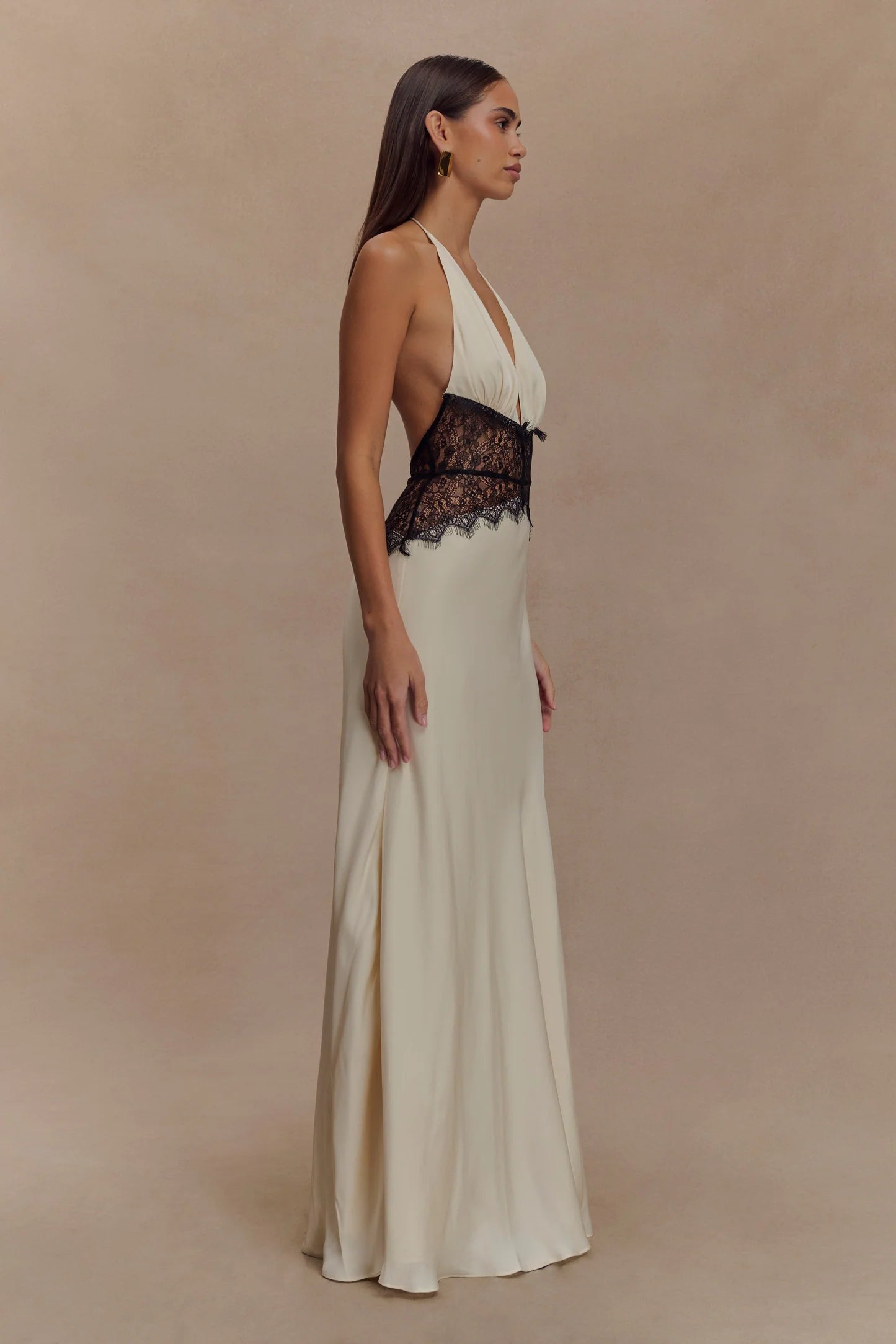 Vera Lace Maxi Gown